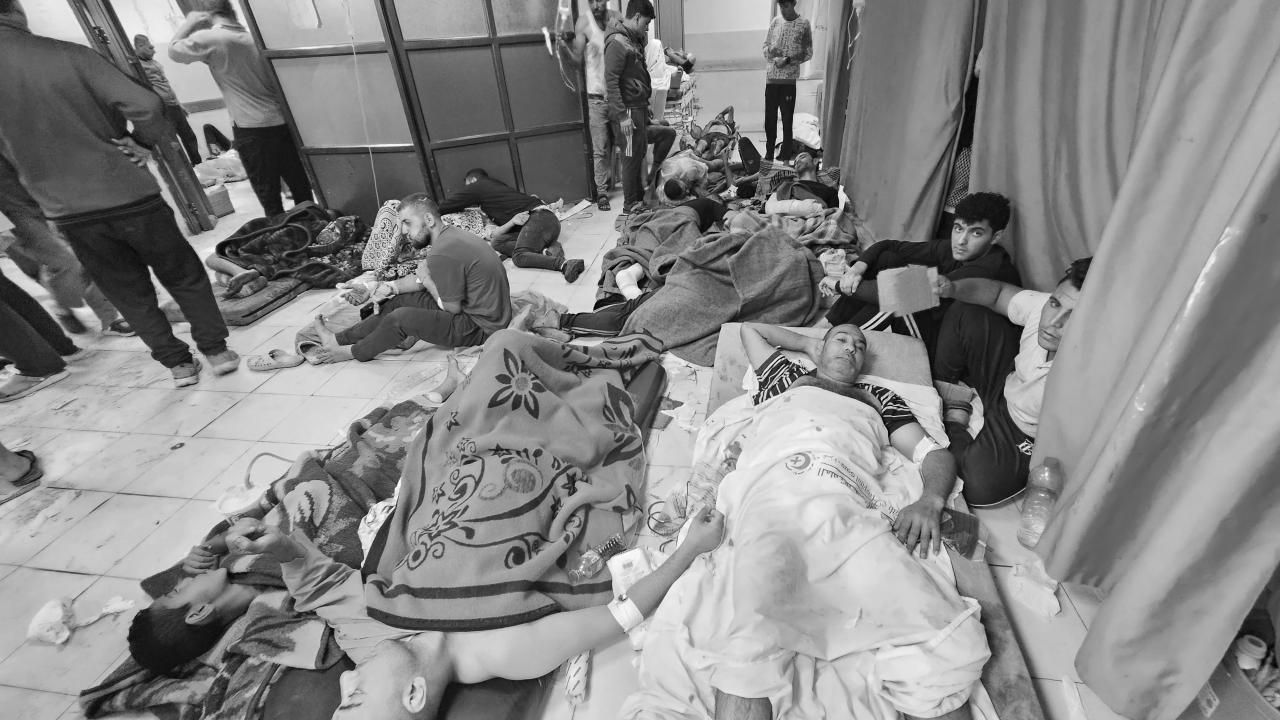 Gazze'deki Sağlık Bakanlığı: Endonezya Hastanesi vuruldu, cesetler yığılıyor