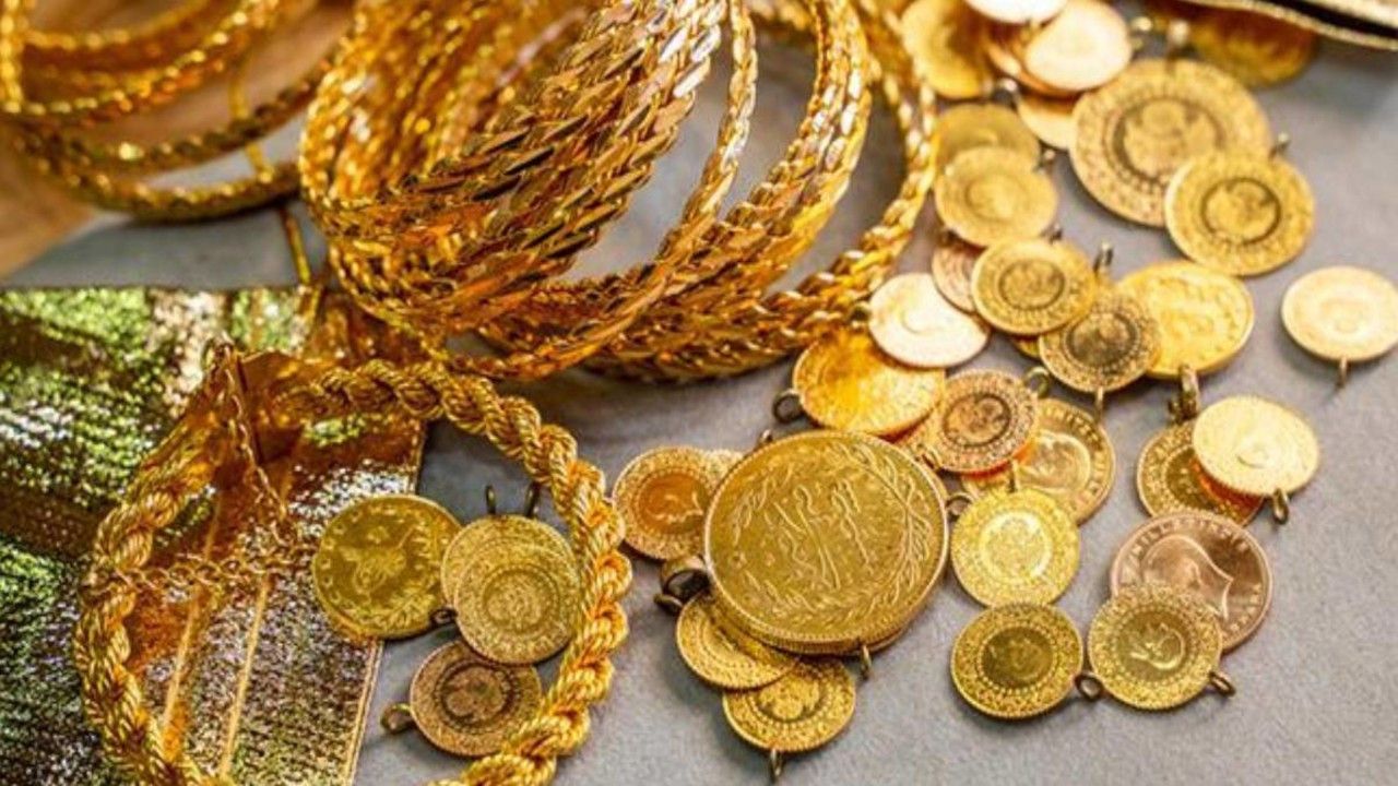 Altın Fiyatları Düşüyor: 25 Ocak Perşembe Altın ve Döviz Piyasası Raporu