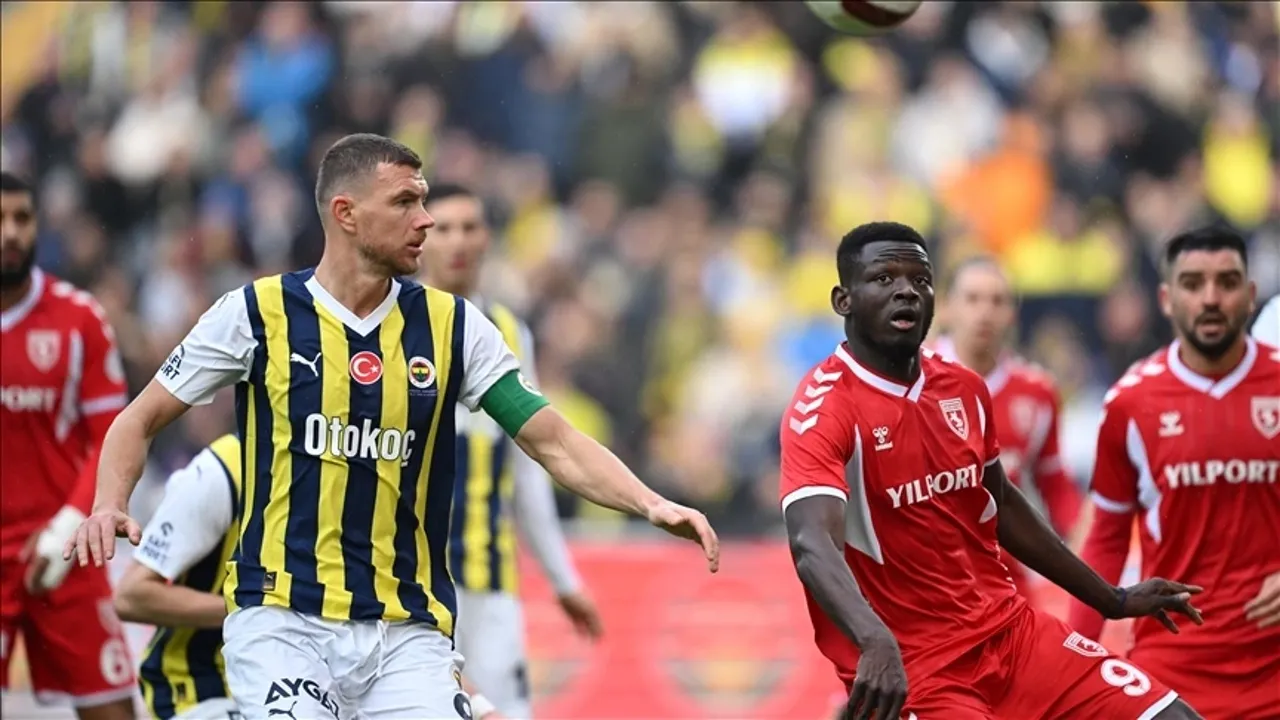 Fenerbahçe'den zirve yarışında kritik puan kaybı