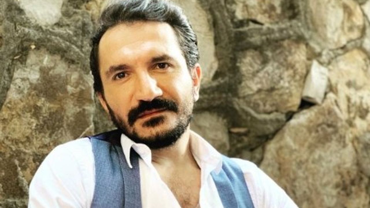 Behzat Ç. Hayalet'i İnanç Konukçu kimdir?