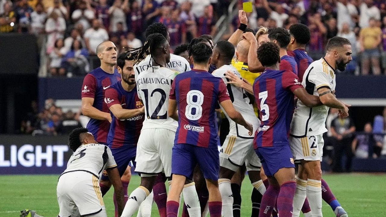 Barcelona ve Real Madrid Süper Kupa Maçı Ne Zaman, Nasıl İzlenir?