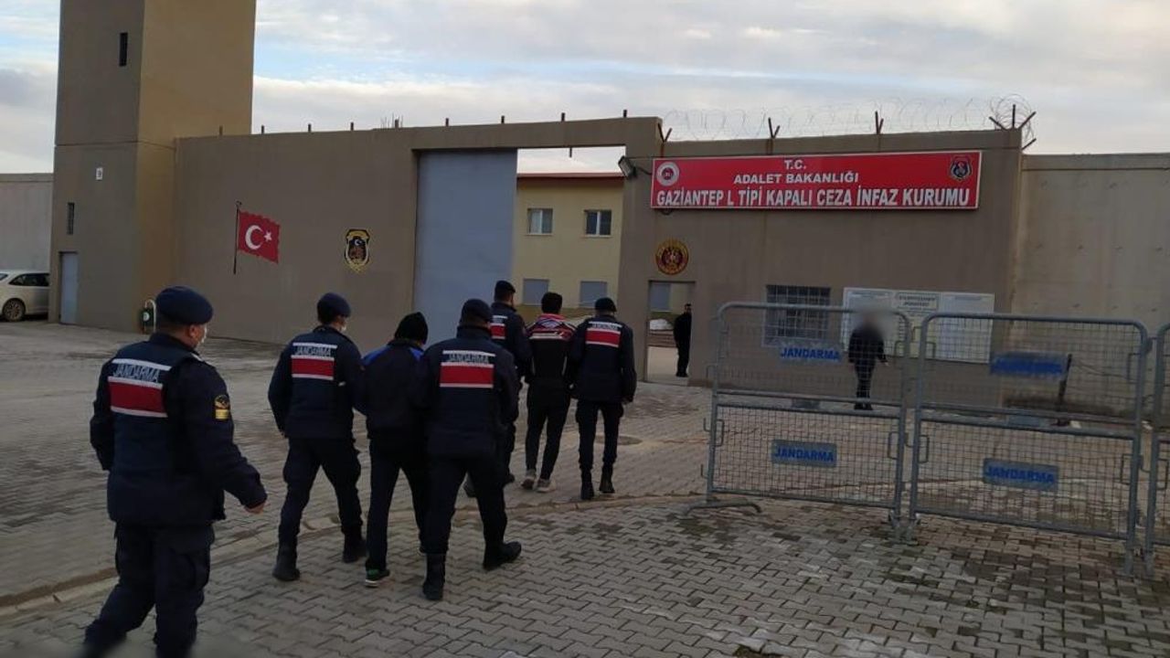 Gaziantep'te 'Kalkan' operasyonu: 47 organizatör yakalandı