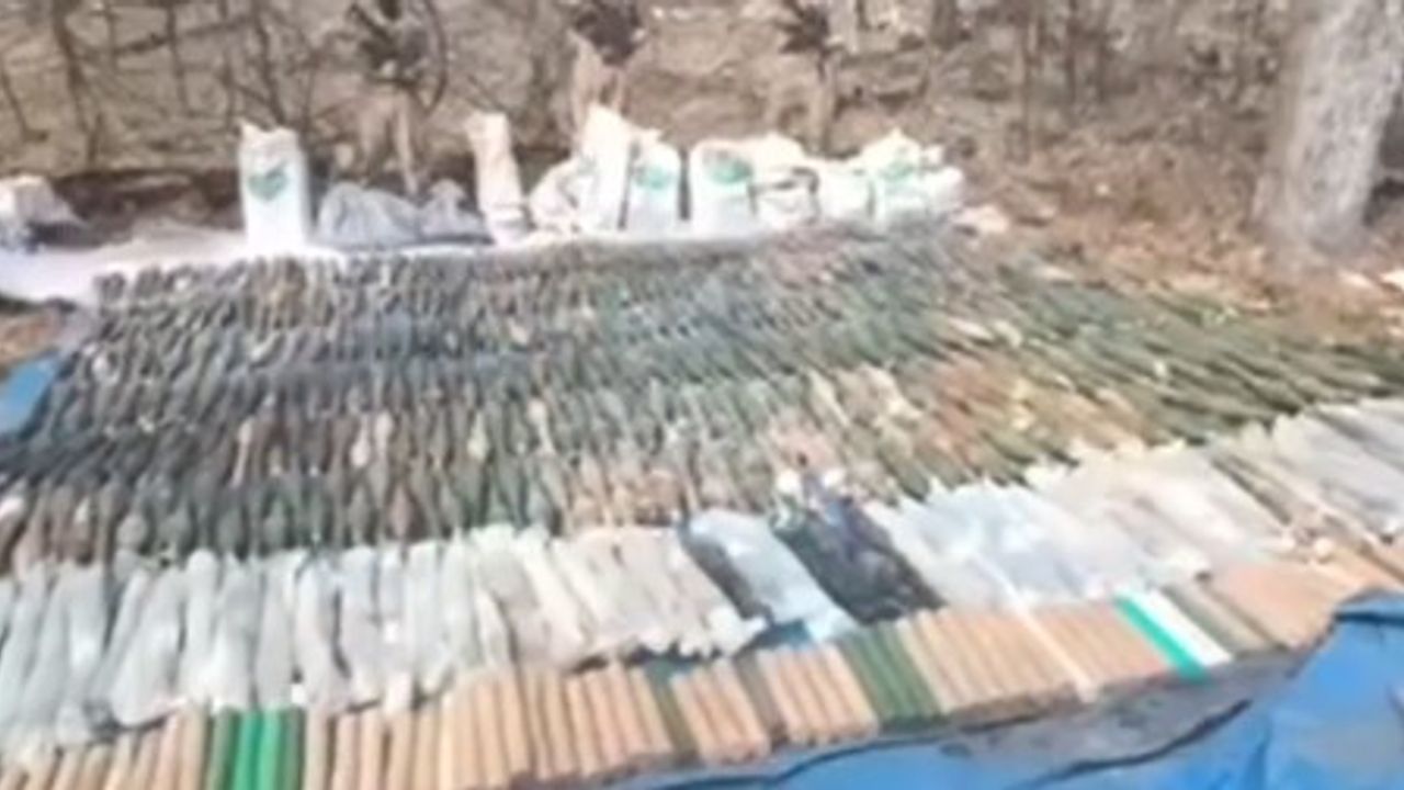 Bakan Yerlikaya: Teröristlerin İnlerini Başlarına Yıkıyoruz!