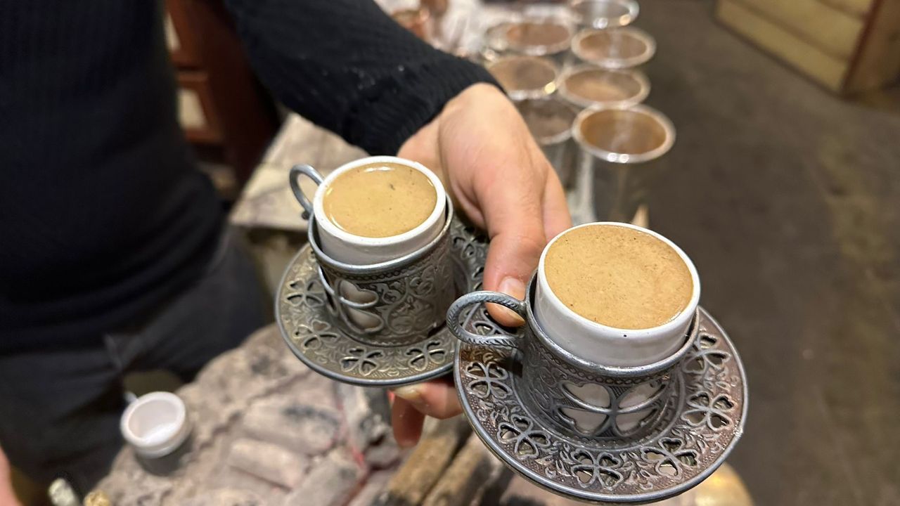 Gaziantep’in Kış Aylarındaki Vazgeçilmezi: Menengiç Kahvesi