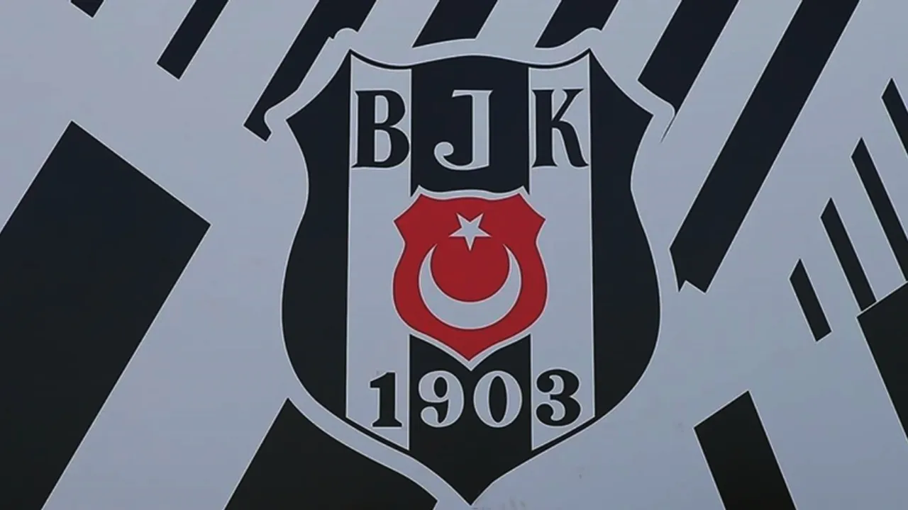 Beşiktaş'ın Antalyaspor maçı kamp kadrosu açıklandı