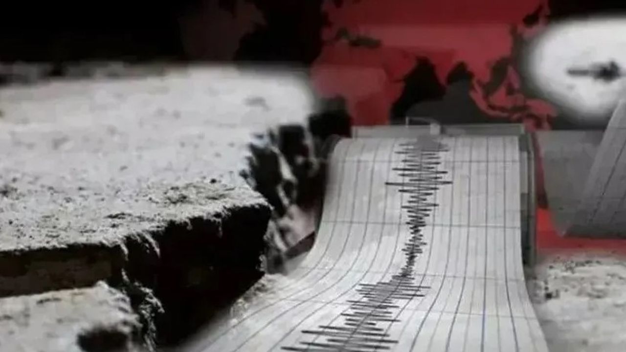 Bir Deprem Daha! Vatandaş Panik Oldu