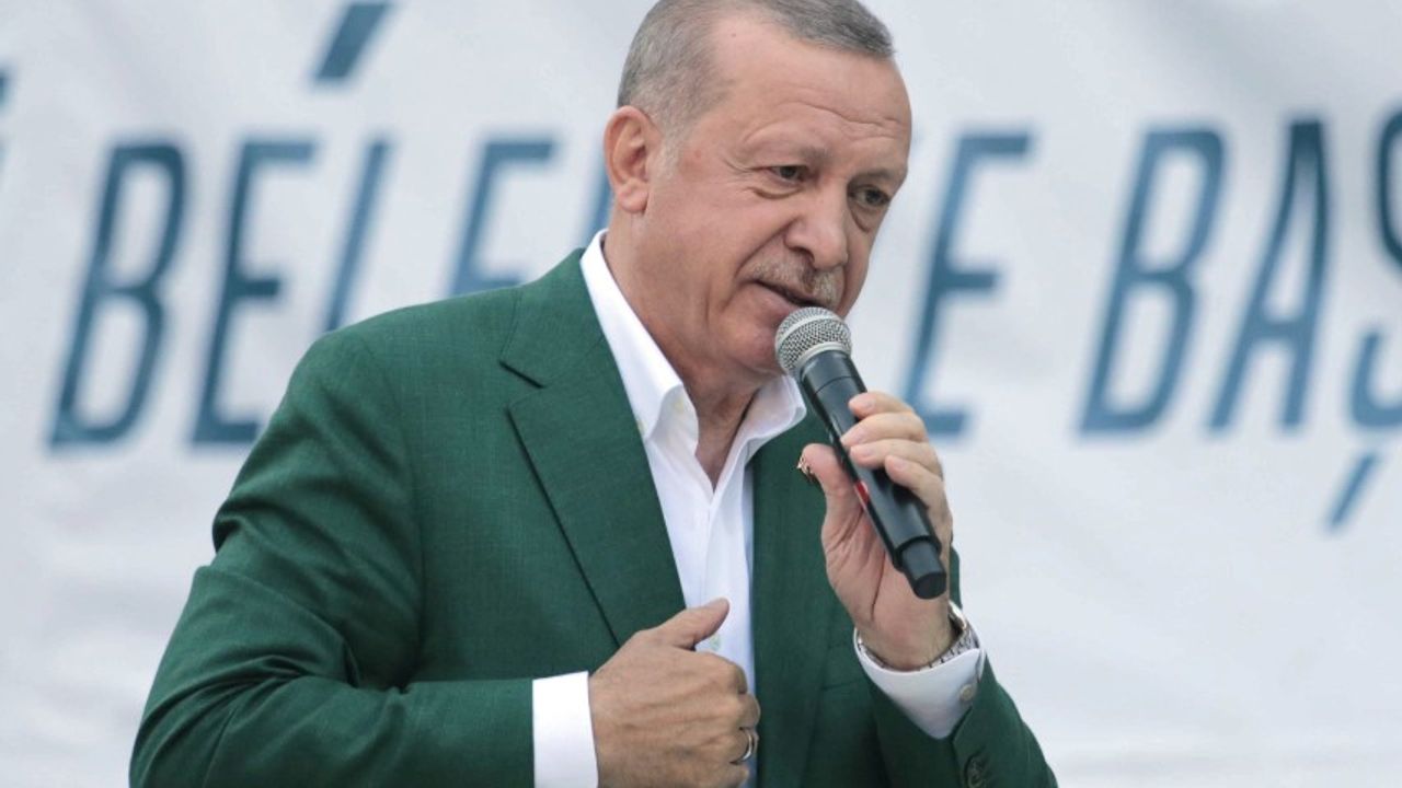 Emekliler Hayal Kırıklığına Uğrayacak! Ünlü Ekonomist Açıkladı!