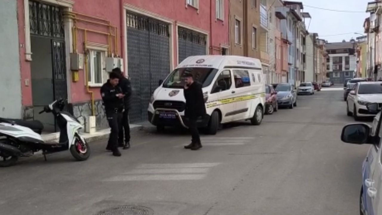 Eşi Tarafından Bıçaklanan Hamile Kadın Hayatını Kaybetti!