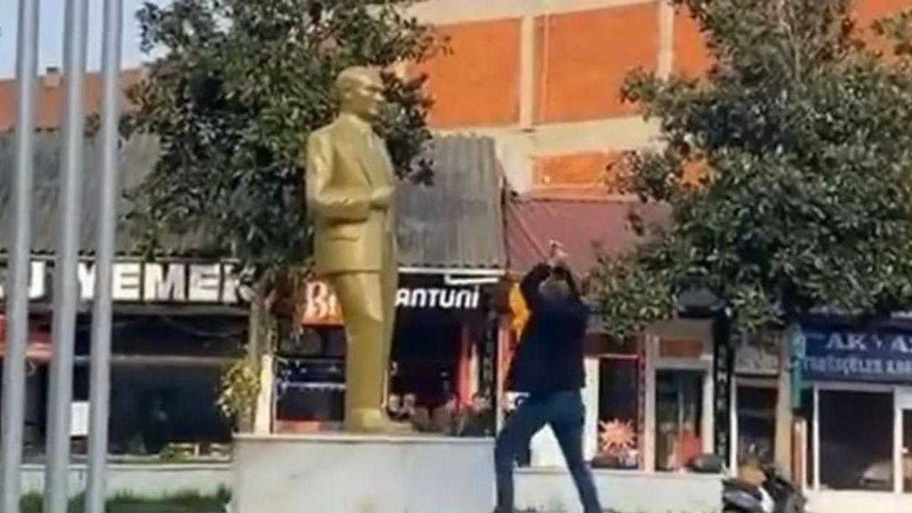 Atatürk Heykeline Saldırmıştı! Flaş Karar Çıktı