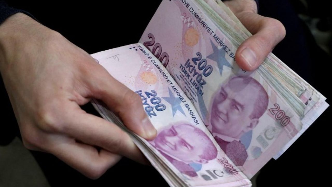 Bakan duyurdu: Aylık 7 bin 608 TL Hesaplara Yatıyor…