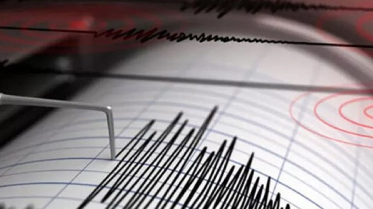 3 Kentte ve Komşu Bölgelerinde Hissettiği Deprem Korkuttu