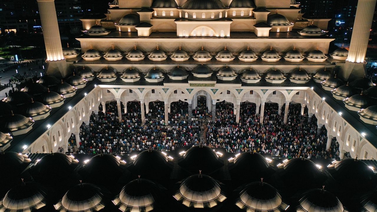 Gaziantep'te Kadir Gecesi İdrak Edildi!