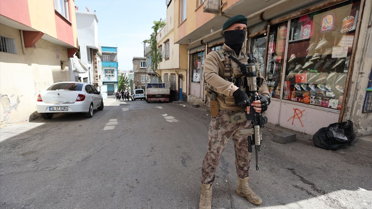 Gaziantep'te "Narkogüç" Operasyonunda 5 Şüpheli Gözaltına Alındı