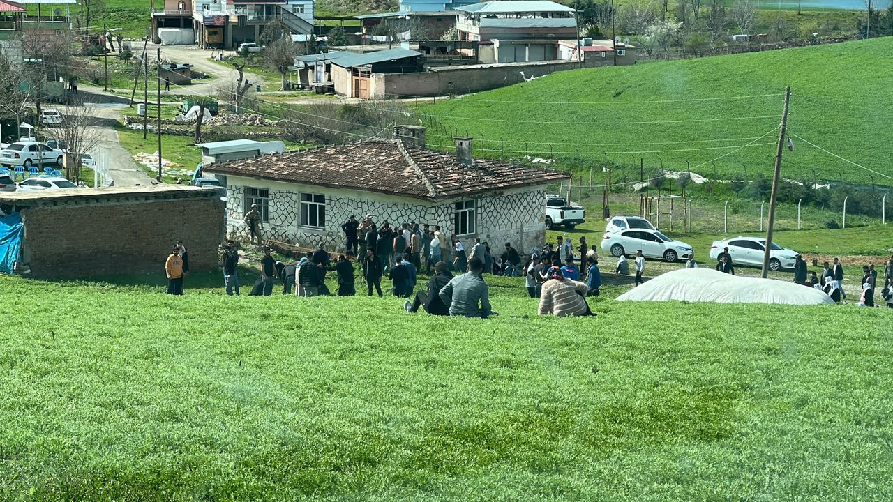 Diyarbakır’da 1 Kişinin Öldüğü Muhtarlık Kavgasında 5 Kişi Tutuklandı!