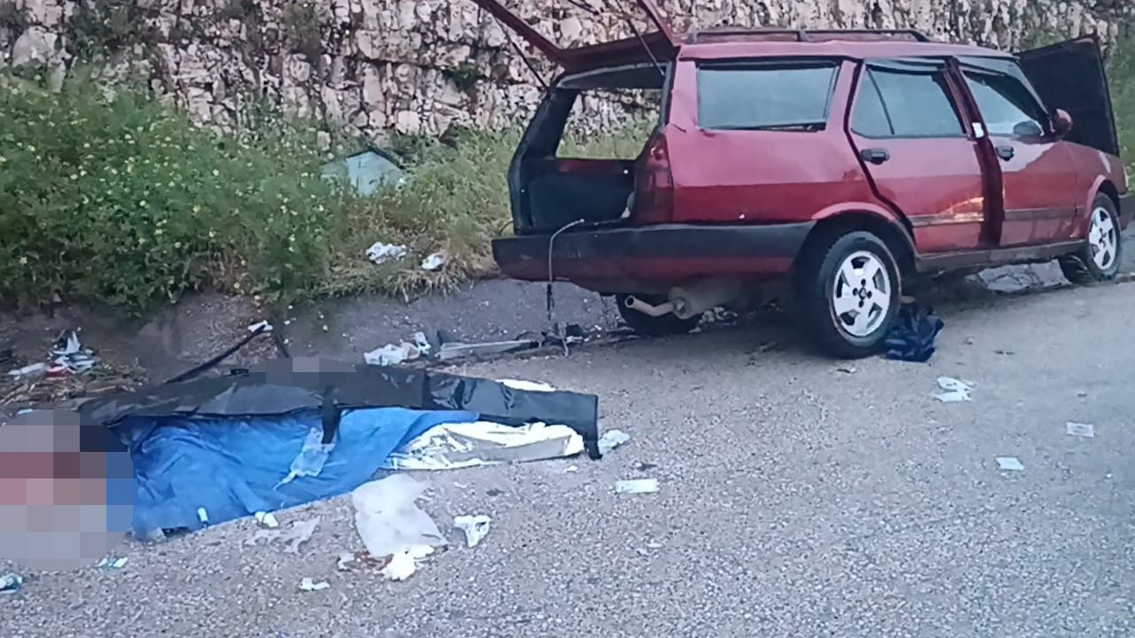 Tarsus-Adana-Gaziantep Otoyolu'nda Feci Kaza: 2 Ölü, 7 Yaralı