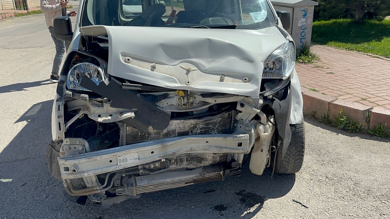 Feci Trafik Kazası: 7 Yaralı