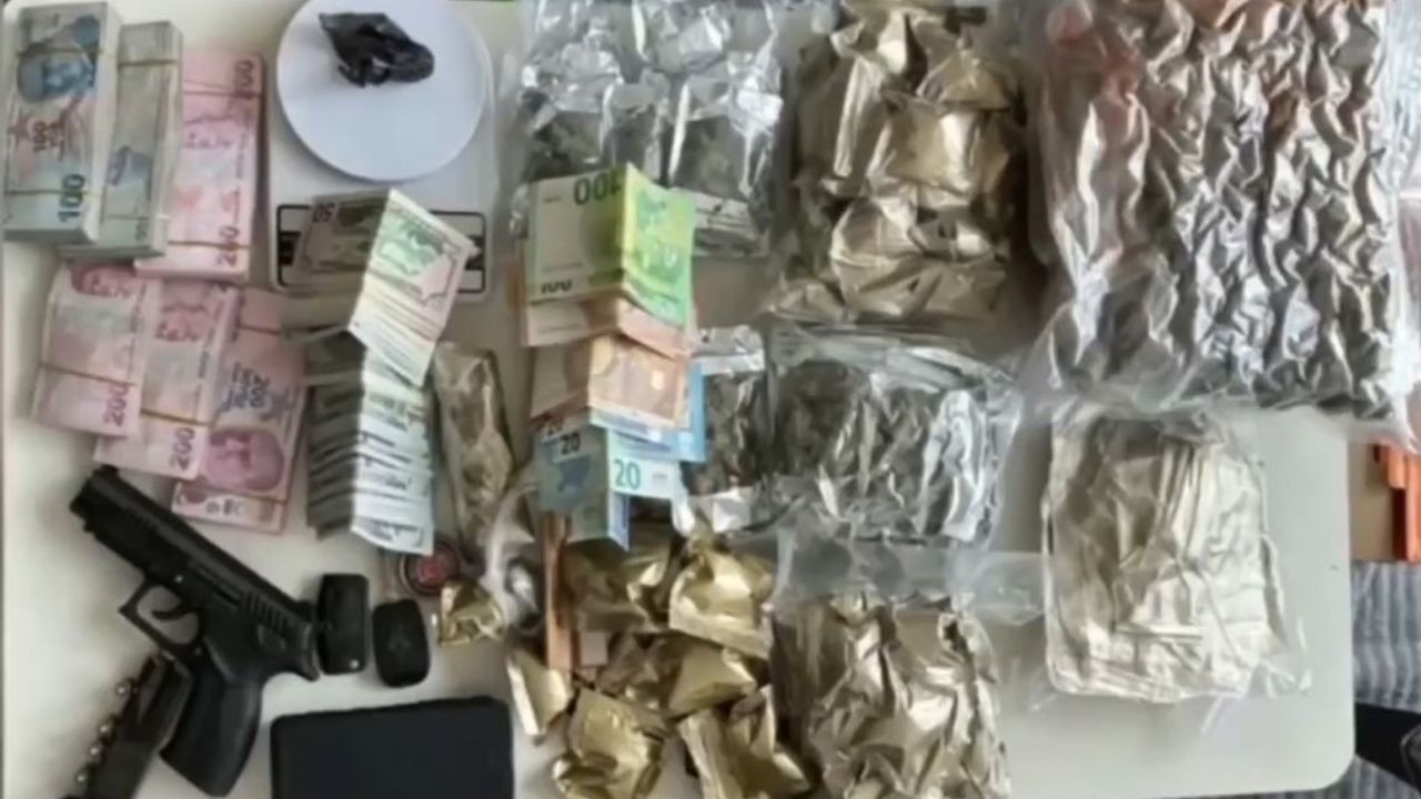 Bakan Yerlikaya Duyurdu! Mahzen Operasyonları İle Örgüte Büyük Darbe!