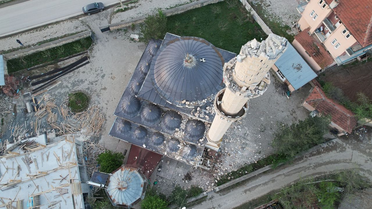 Deprem Tokat’ı Yıktı Geçti! İşte O Görüntüler!