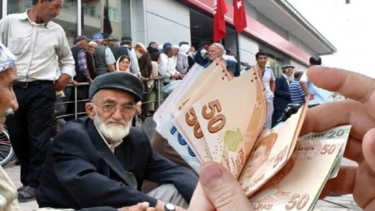 Emekliler bu haberi bekliyordu: Ödemeler başlıyor!