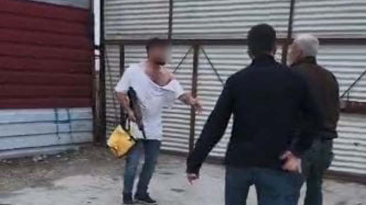 Pompalı Tüfekle İş Yerini Bastılar: O Anlar Kamerada