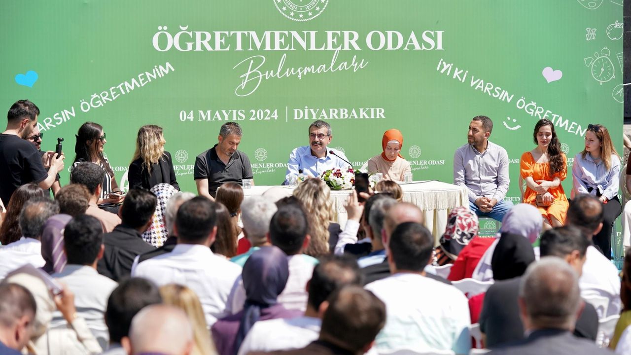 Atama Bekleyen Öğretmenlerin Gözü Bu Karardaydı! Pazartesi Açıklanıyor!