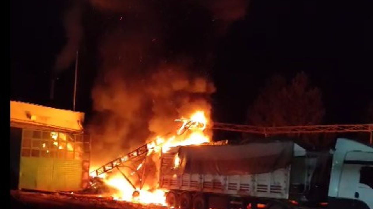Kereste fabrikasında korkutan yangın