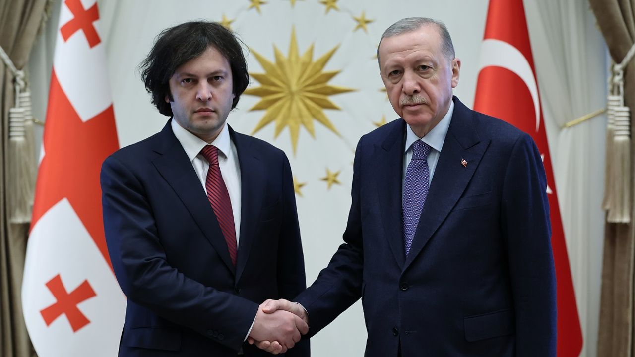 Gürcistan Başbakanı Kobakhidze'den Cumhurbaşkanı Erdoğan'a Övgü Dolu Sözler!