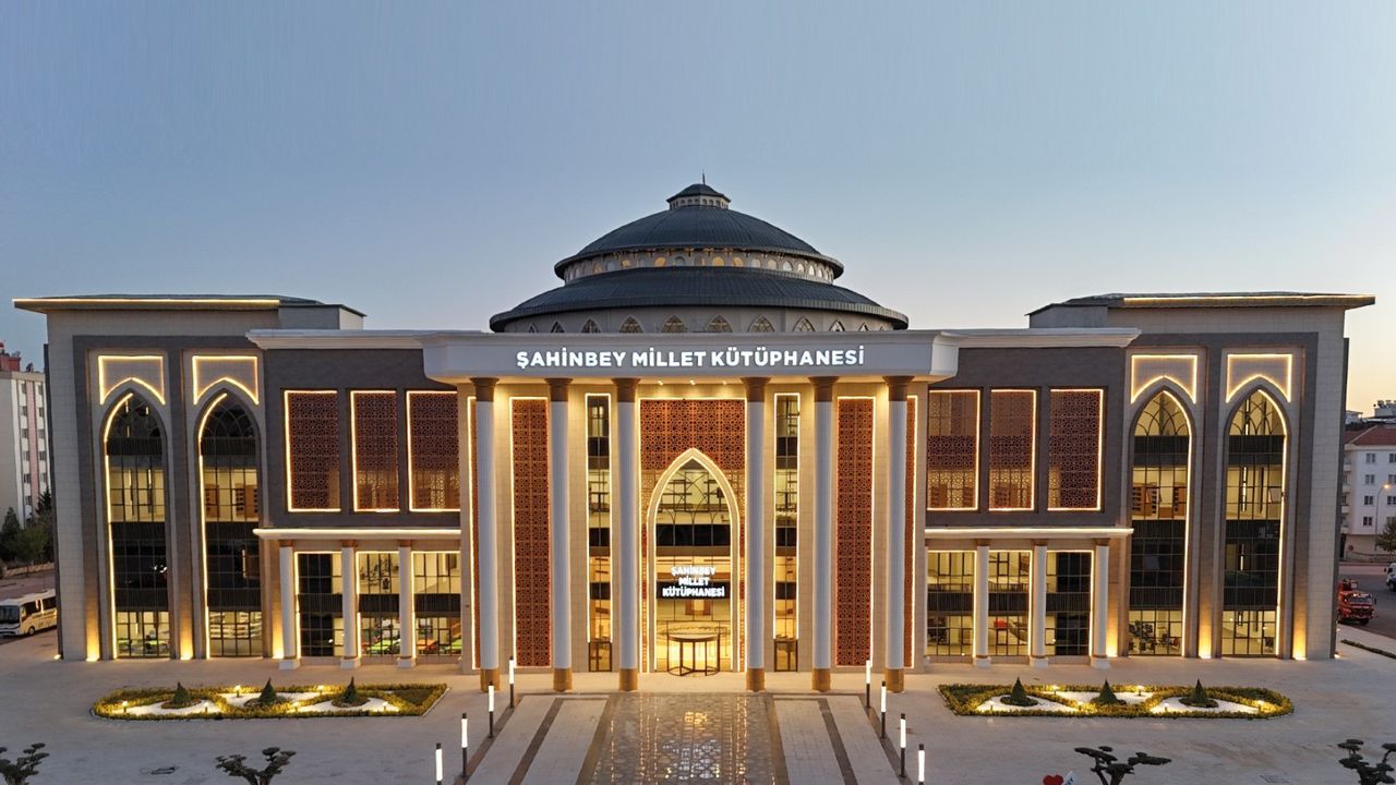 Türkiye'nin en büyük ikinci kütüphanesi Gaziantep'te!