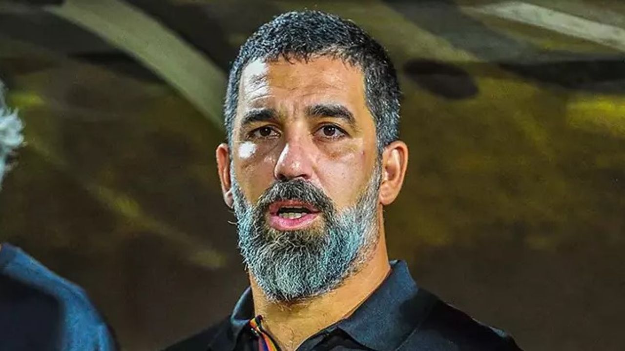 Arda Turan Aldığı Haber İle Adeta Yıkıldı!