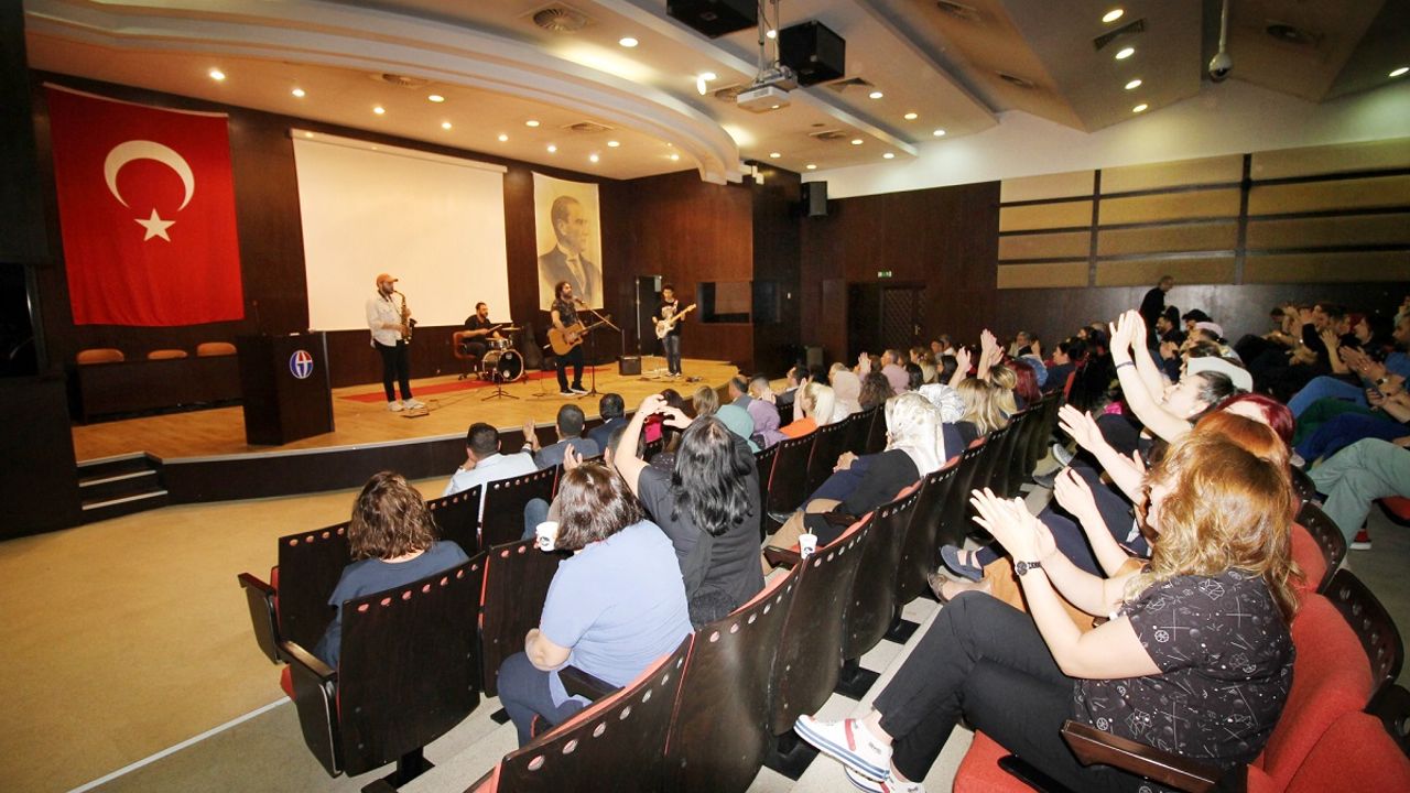 GAÜN Hastanesi’nde Hemşirelik Haftası Etkinliği Düzenlendi