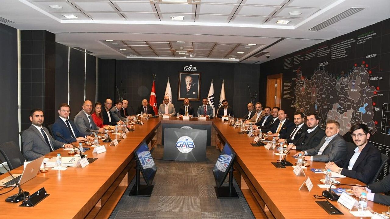 Venezuela heyeti GAİB’de ağırlandı