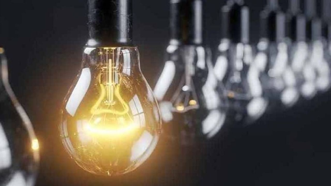 Elektrikler kesilip saatlerce gelmeyecek mi? Bakanlıktan açıklama