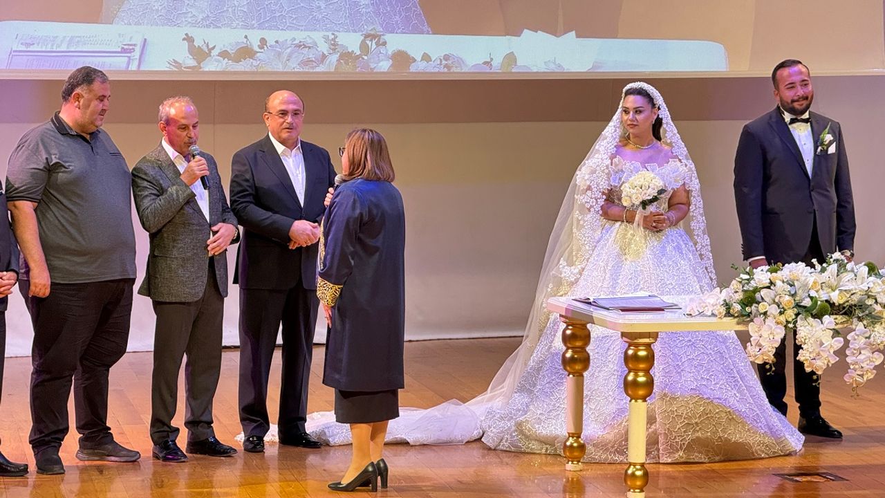 Gaziantep siyaset ve iş dünyası bu nikâha akın etti