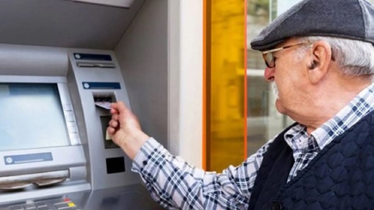 Maaşını ATM'den alanlara ödeme! Hesaplara yatacak