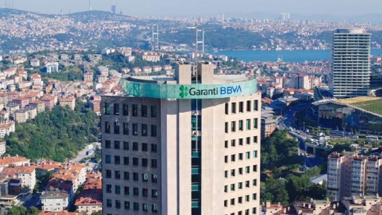 Garanti BBVA'dan şaşırtan kredi teklifi: Anında onay