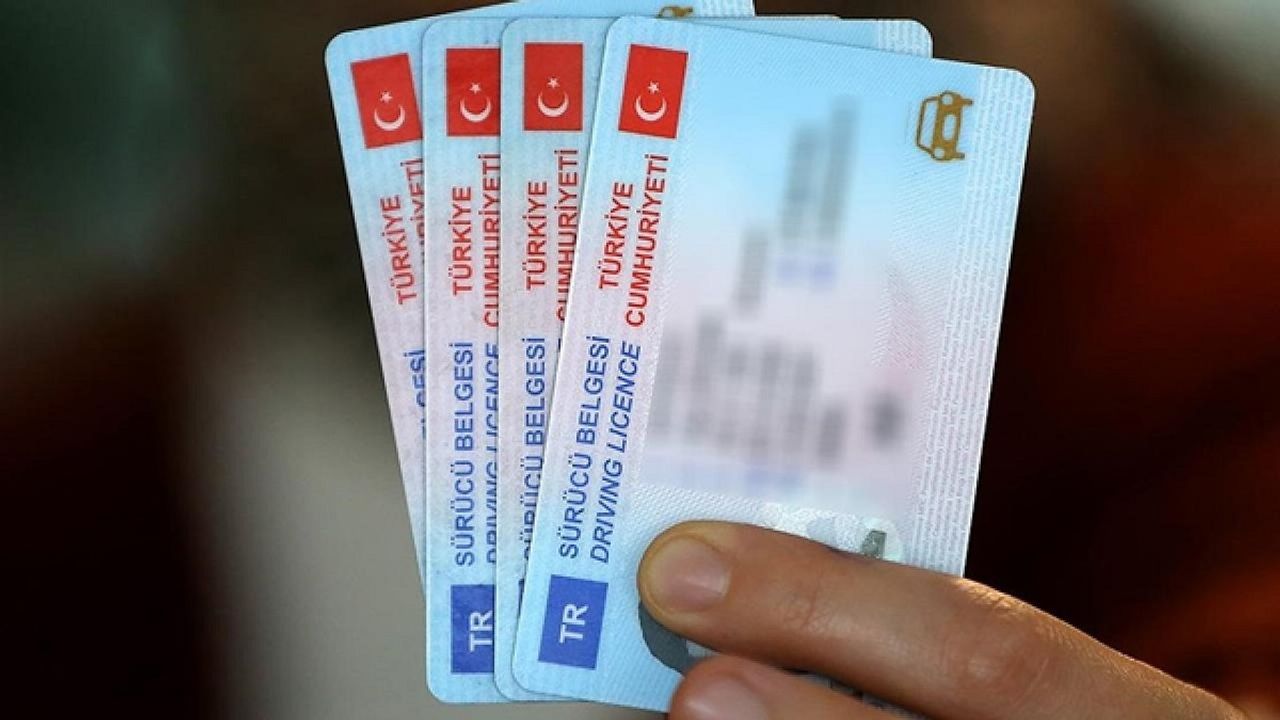 B sınıfı ehliyeti olanlar dikkat! Yaptırmayanlara ceza kesilecek