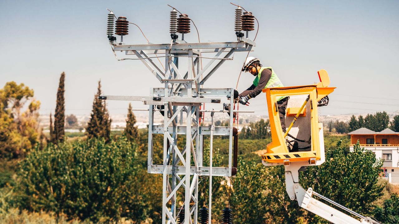 Toroslar EDAŞ Gaziantep’in artan enerji talebini yatırımlarıyla karşılıyor