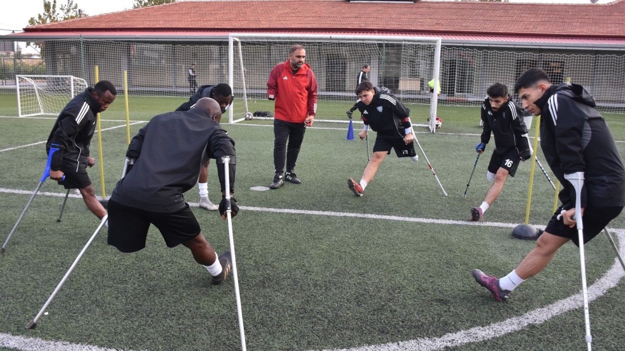 Gaziantep’te kazada engelli oldu, futbolla hayata döndü