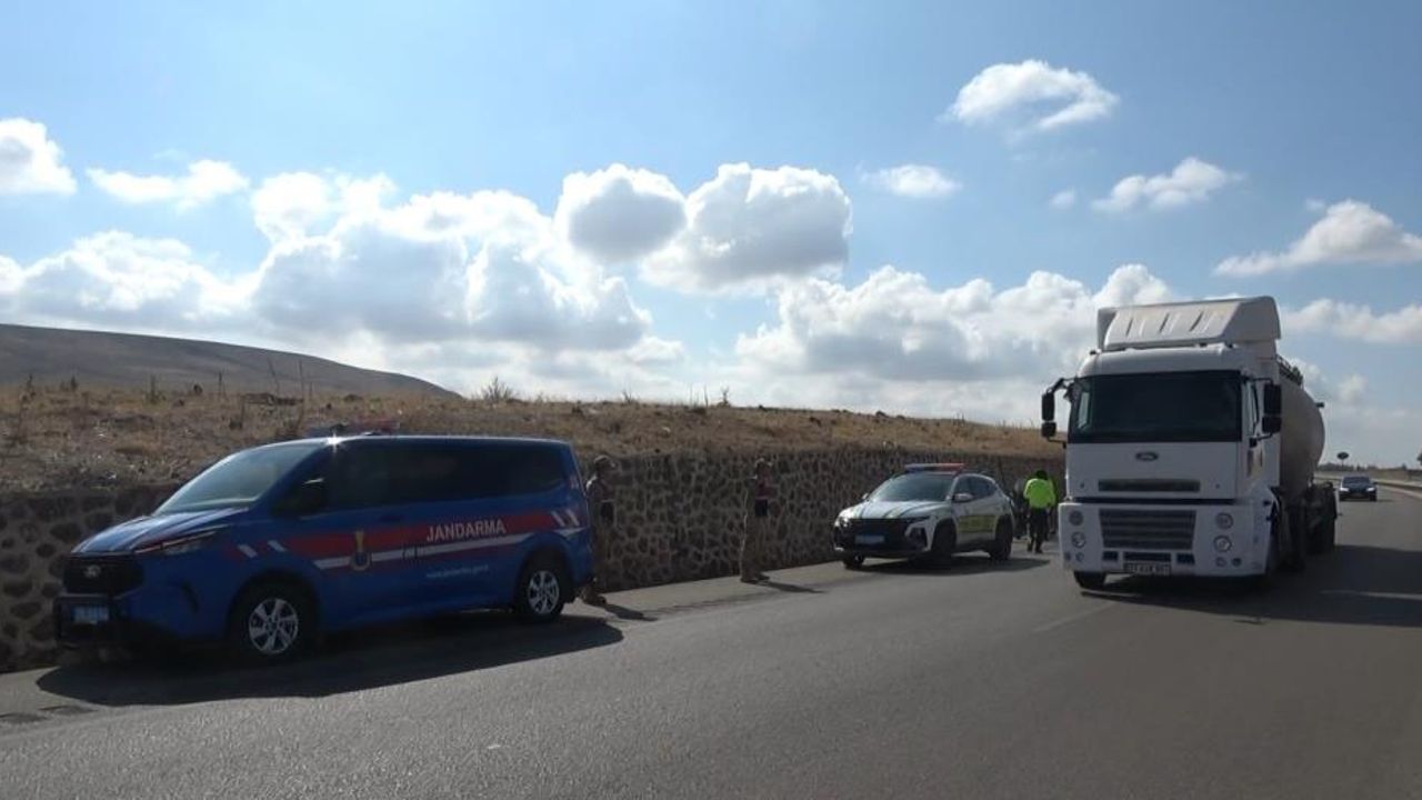 Gaziantep karayolunda motosiklet kazası: 2 yaralı