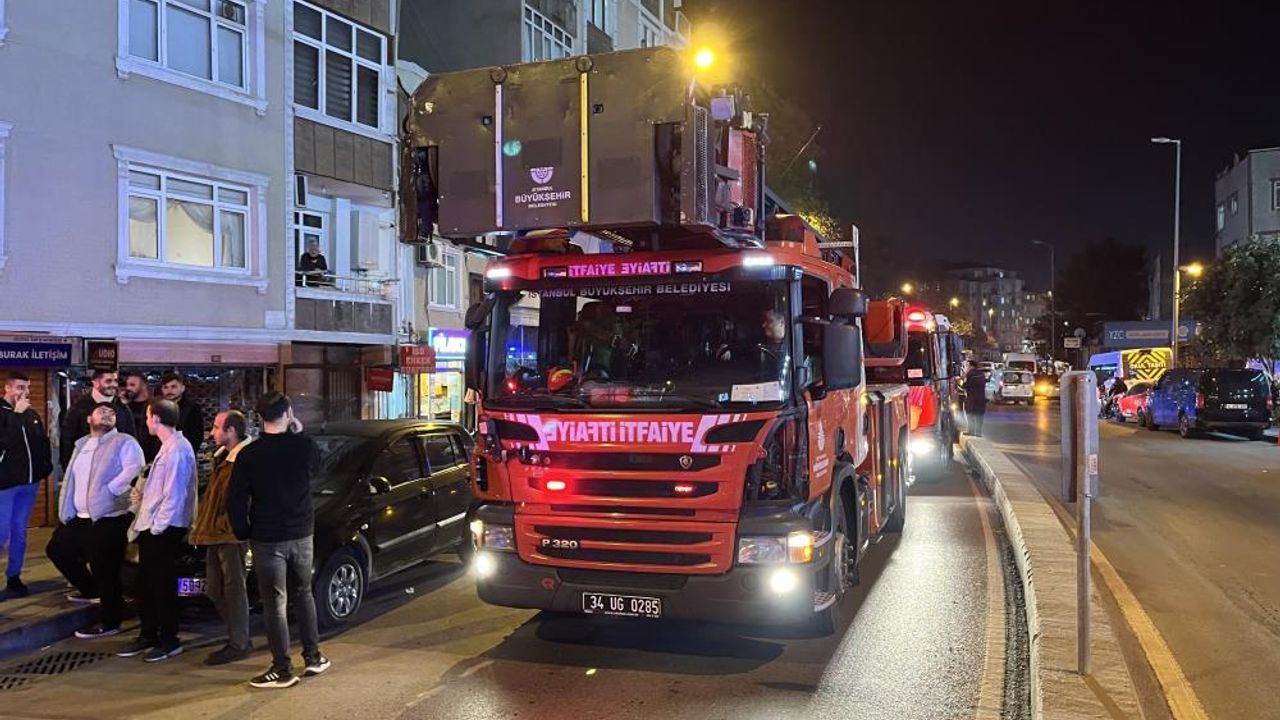 5 katlı binada korkutan yangın! 15 kişi dumandan etkilendi