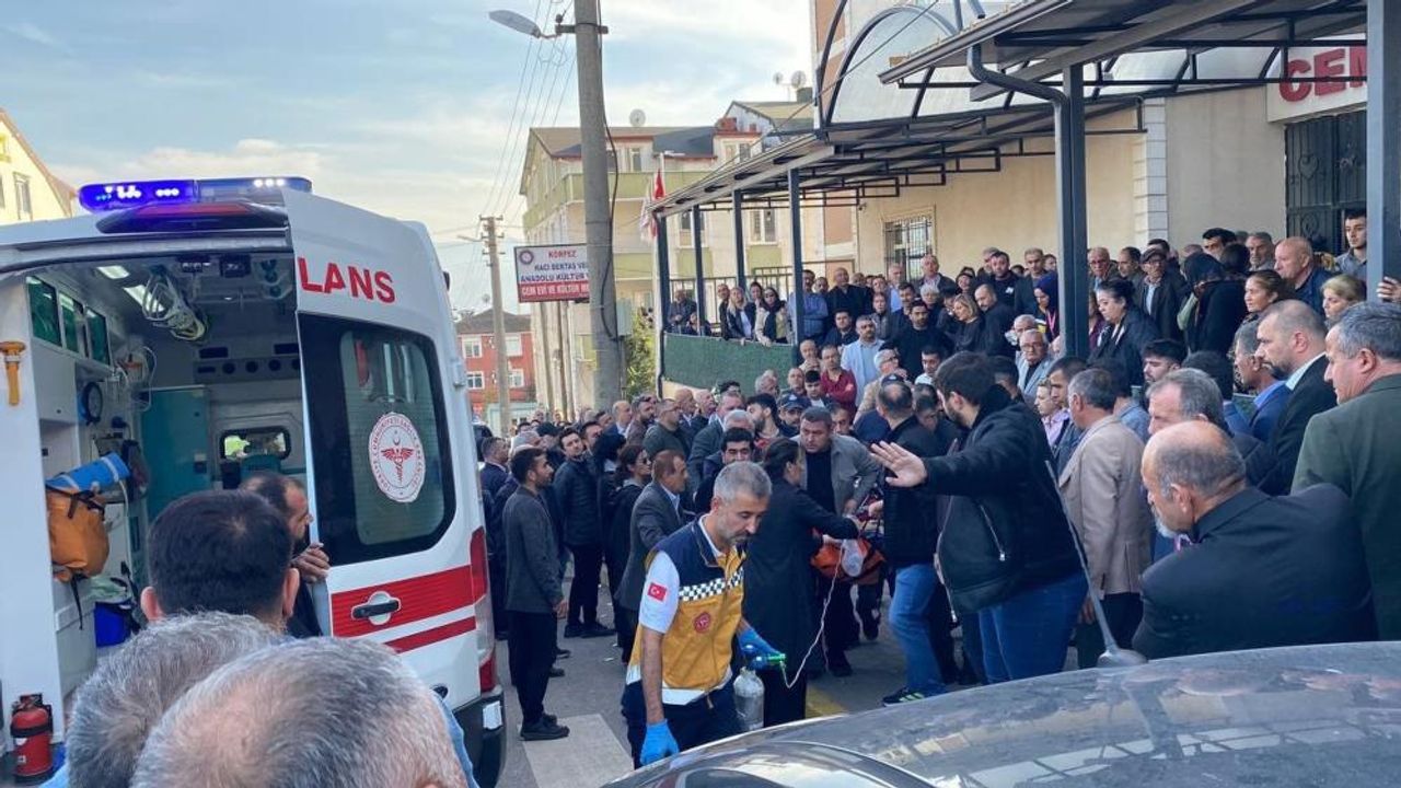 Bir günde iki büyük acı! Babasının cenazesinde dayısını kaybetti