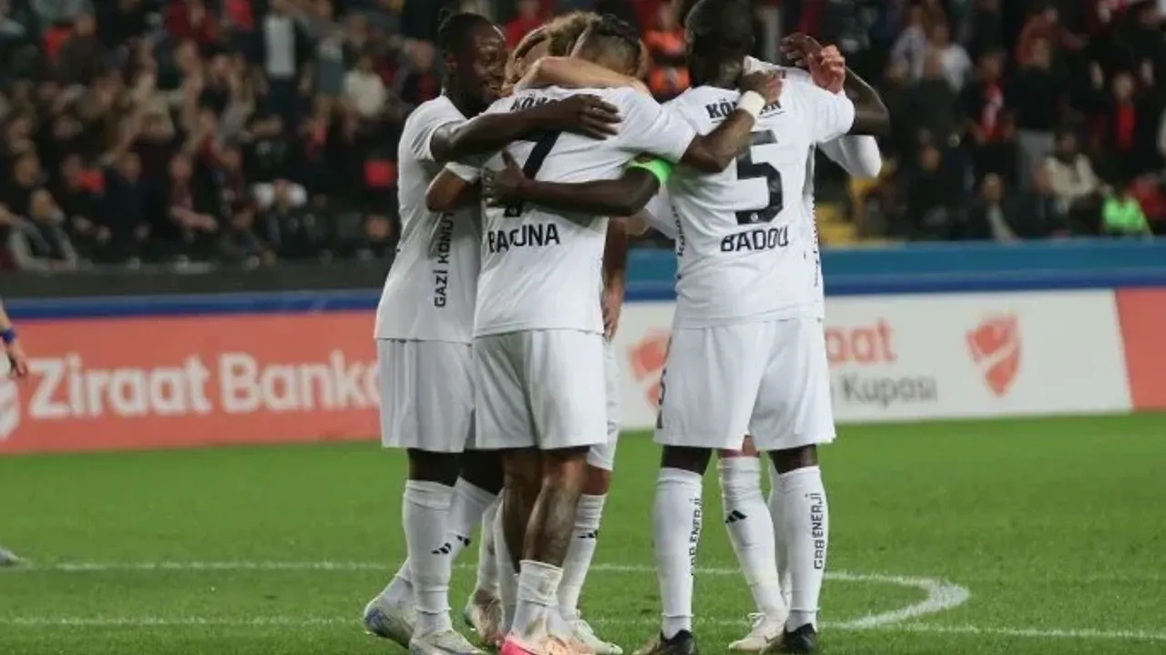 Gaziantep FK kalesini gole kapattı! Karabük İdmanyurduspor’u 2-0 yendi