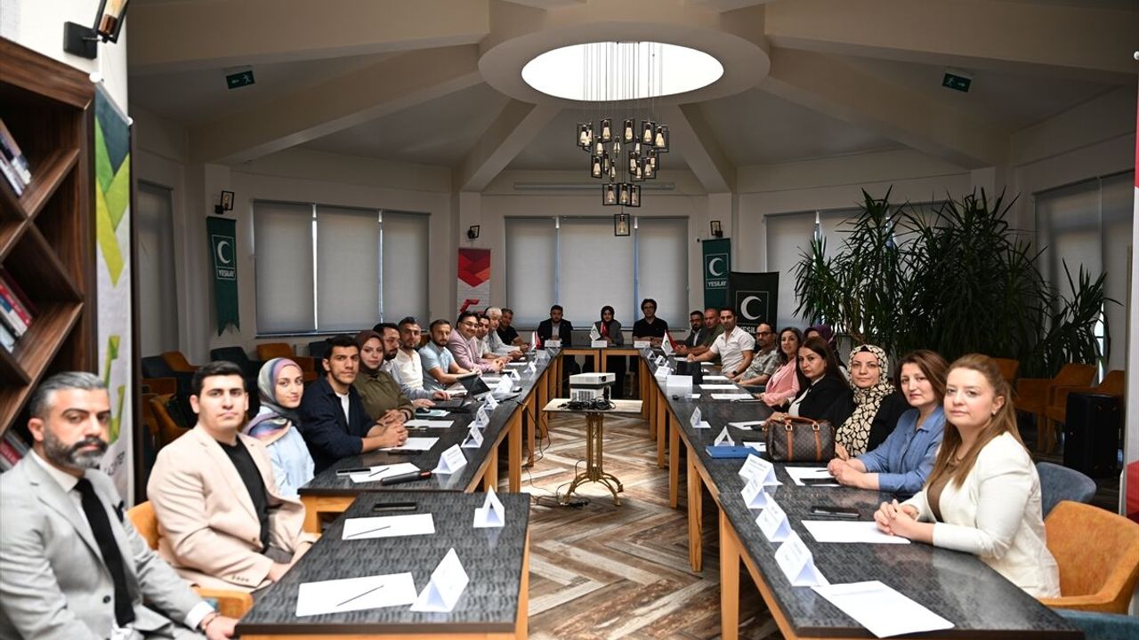 Yeşilay'ın bölge istişare toplantısı Gaziantep'te gerçekleşt