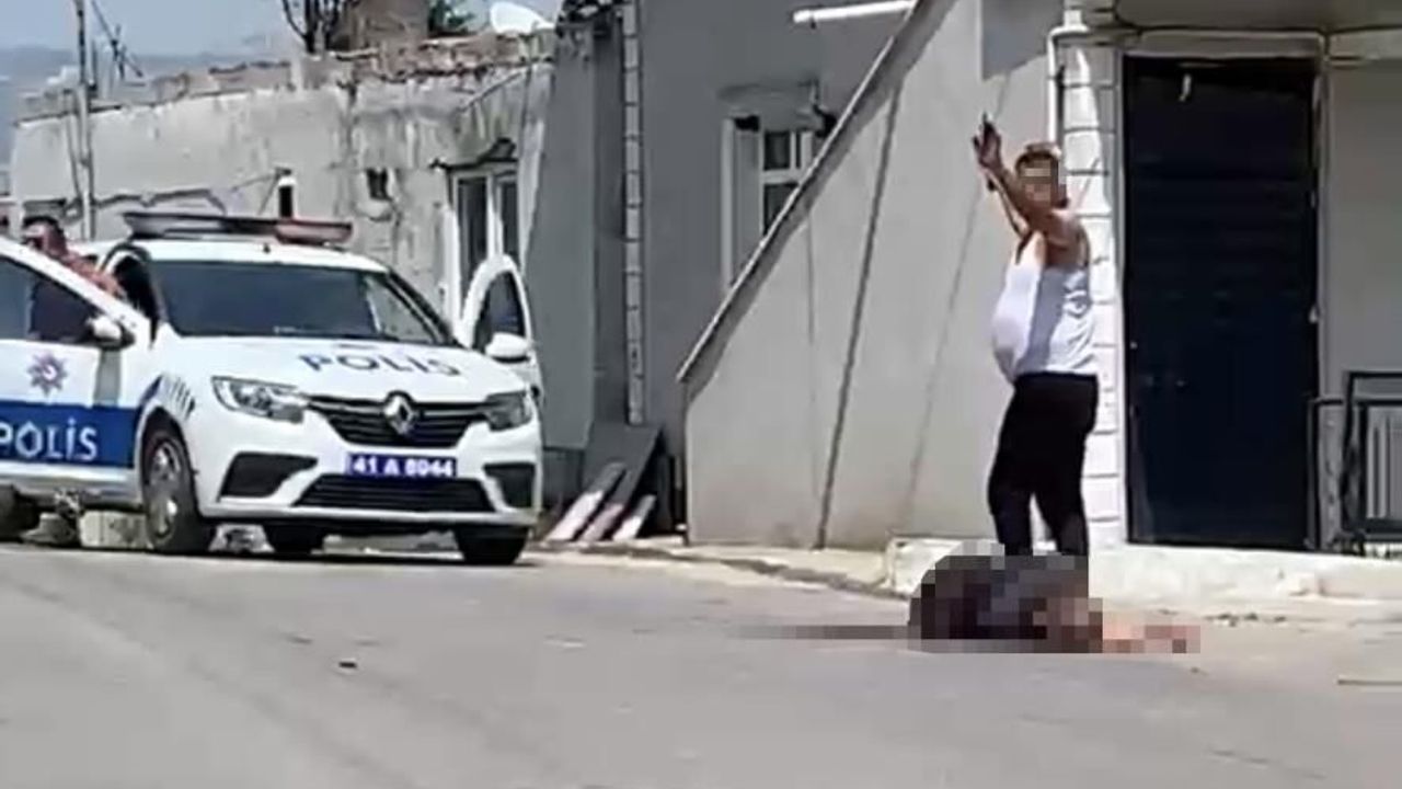 Eşini 15 bıçak darbesiyle öldüren zanlıdan şoke ed