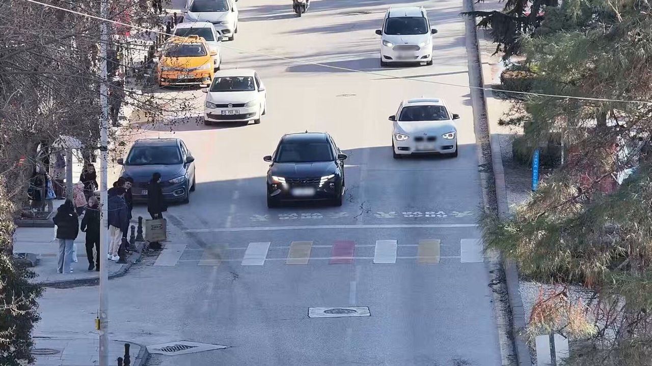 Gaziantep’te yaya önceliği denetimi: Sürücülere binlerce TL 