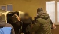 Zehir tacirleri böyle yakalandı! Zulalanan uyuşturucuları polis tek tek buldu…