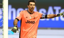 Buffon, 45 yaşında kariyerini sonlandırdığını açıkladı
