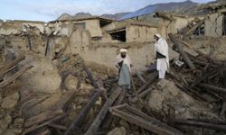 Afganistan'daki depremlerde can kaybı artıyor!