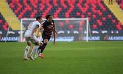 GFK - ANTALYASPOR maçı golsüz devam ediyor!