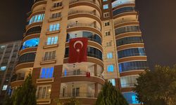 Şehidin baba evine ateş  düştü!